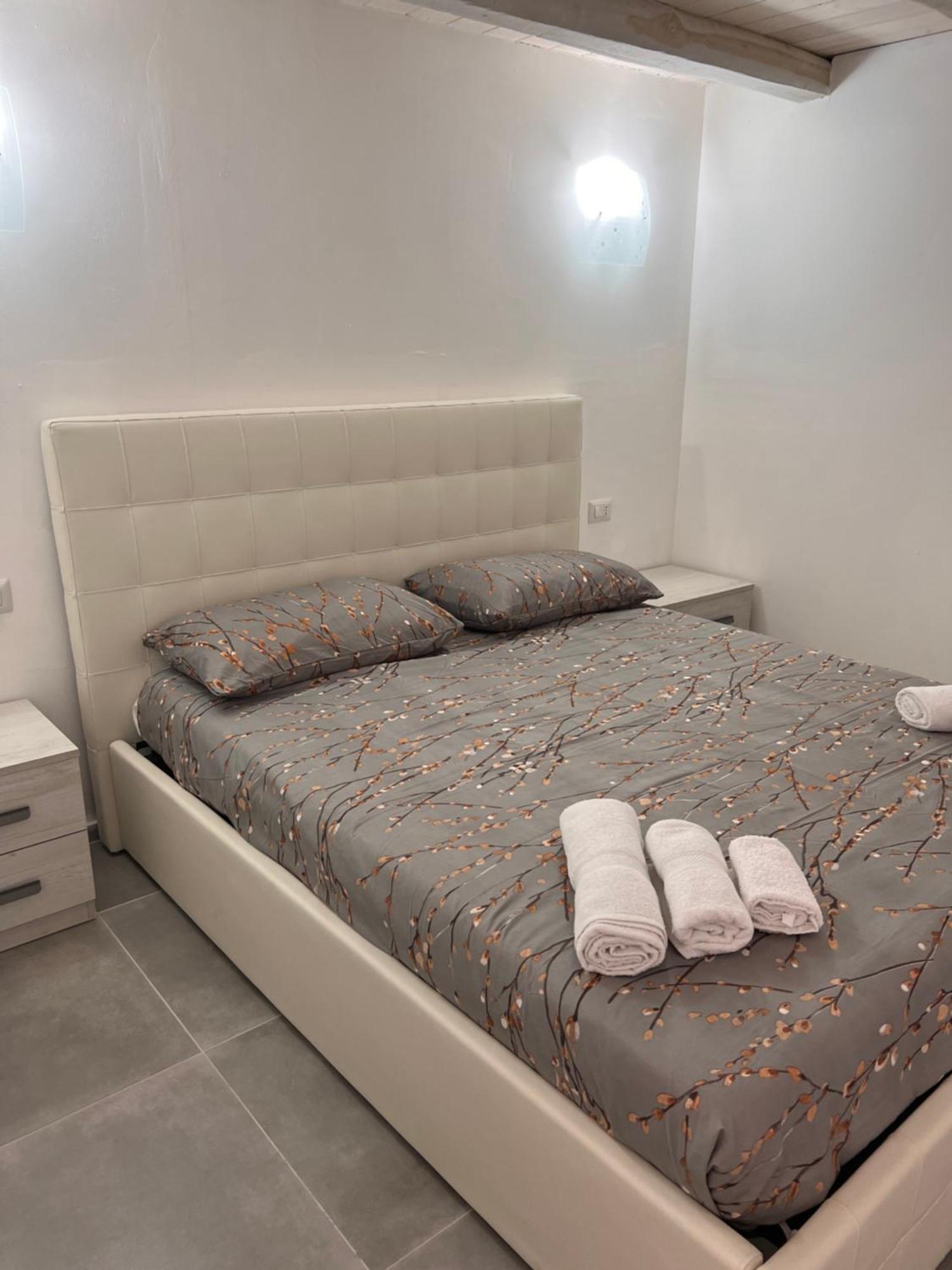 Urban Charme Loft Apartment ดอร์กาลี ภายนอก รูปภาพ